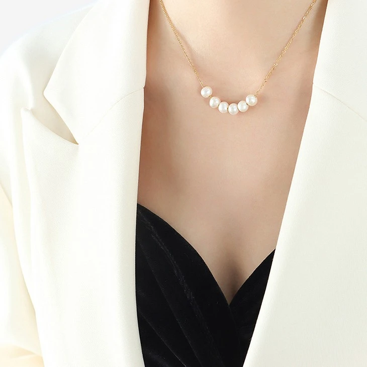 Curved Pearl Thin Chain Necklace suppliers