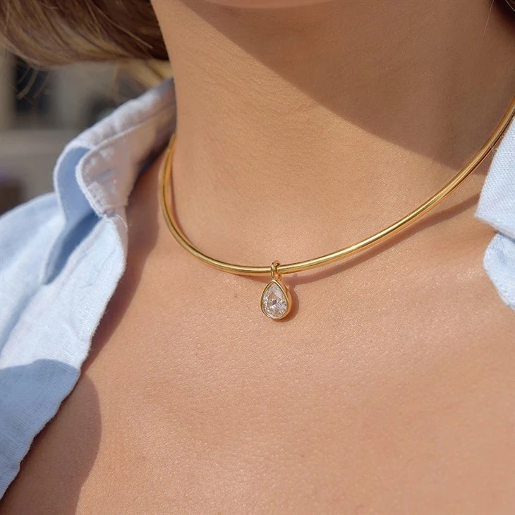Luxury Zircon Pendant Necklaces factory