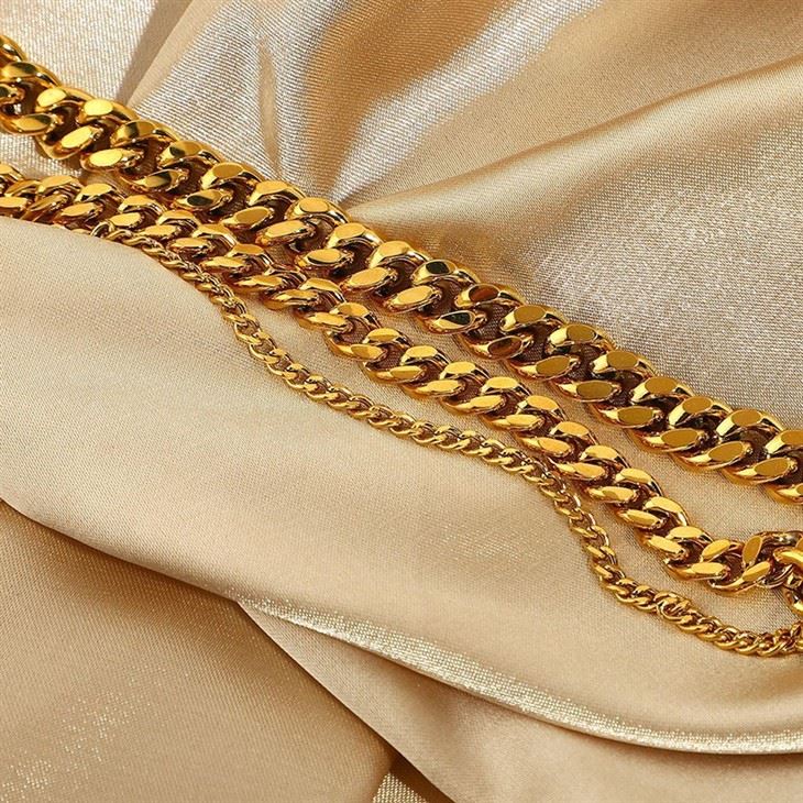 Tarnish-Resistant Cuban Link Bracelets suppliers